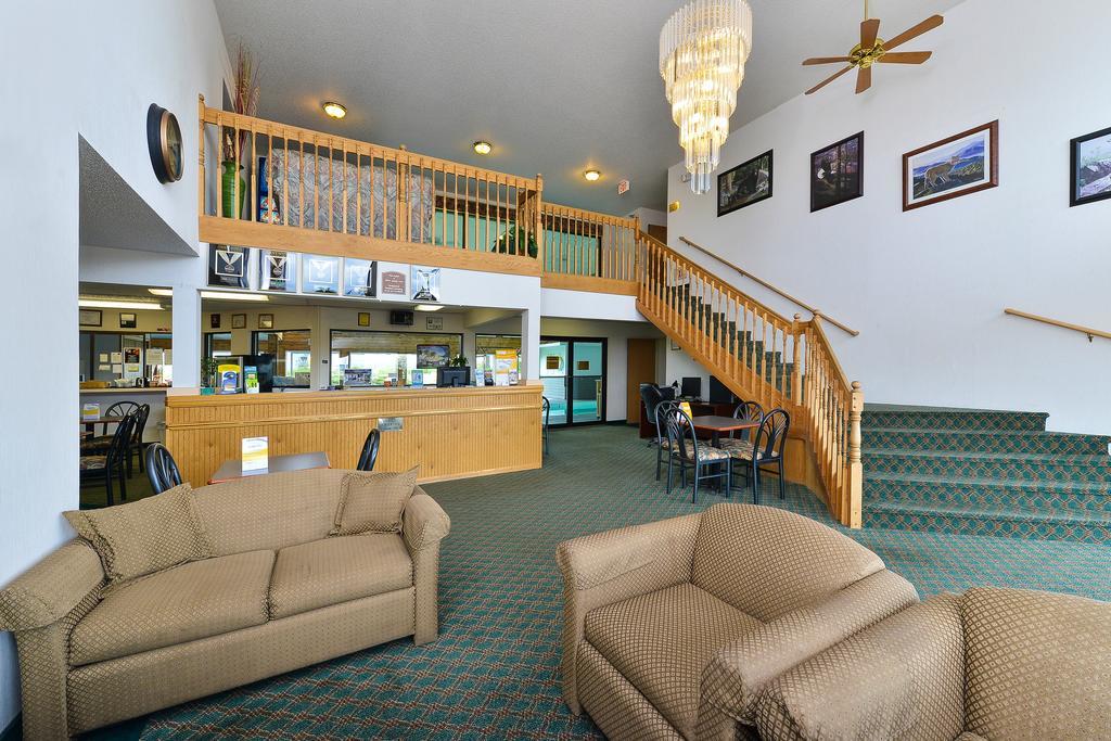 Travelodge By Wyndham Spearfish Extérieur photo