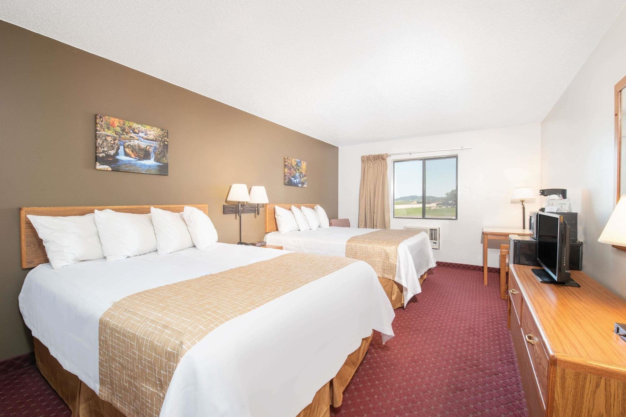 Travelodge By Wyndham Spearfish Extérieur photo