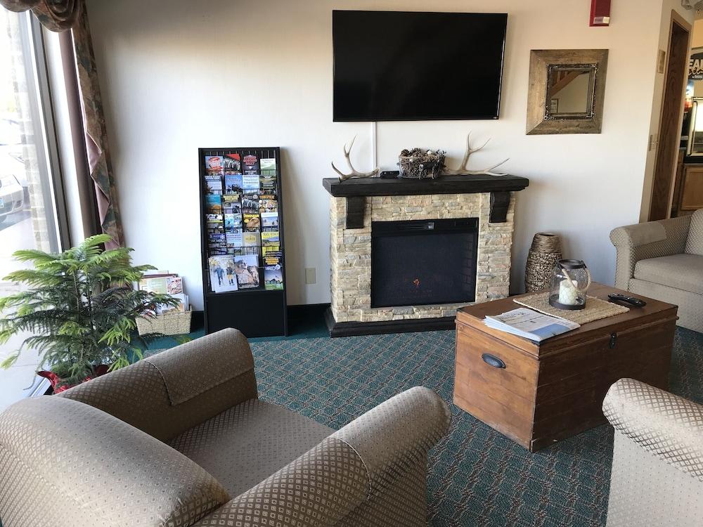 Travelodge By Wyndham Spearfish Extérieur photo