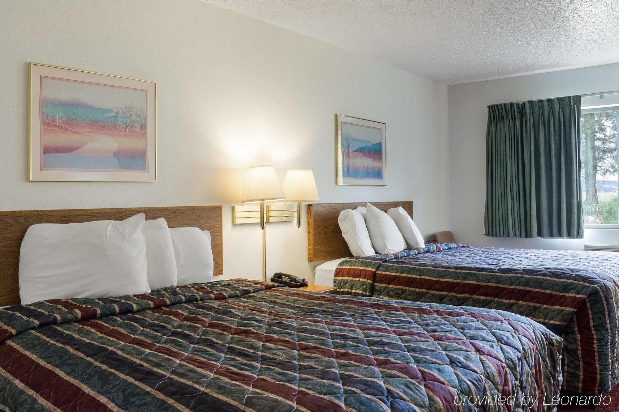 Travelodge By Wyndham Spearfish Extérieur photo