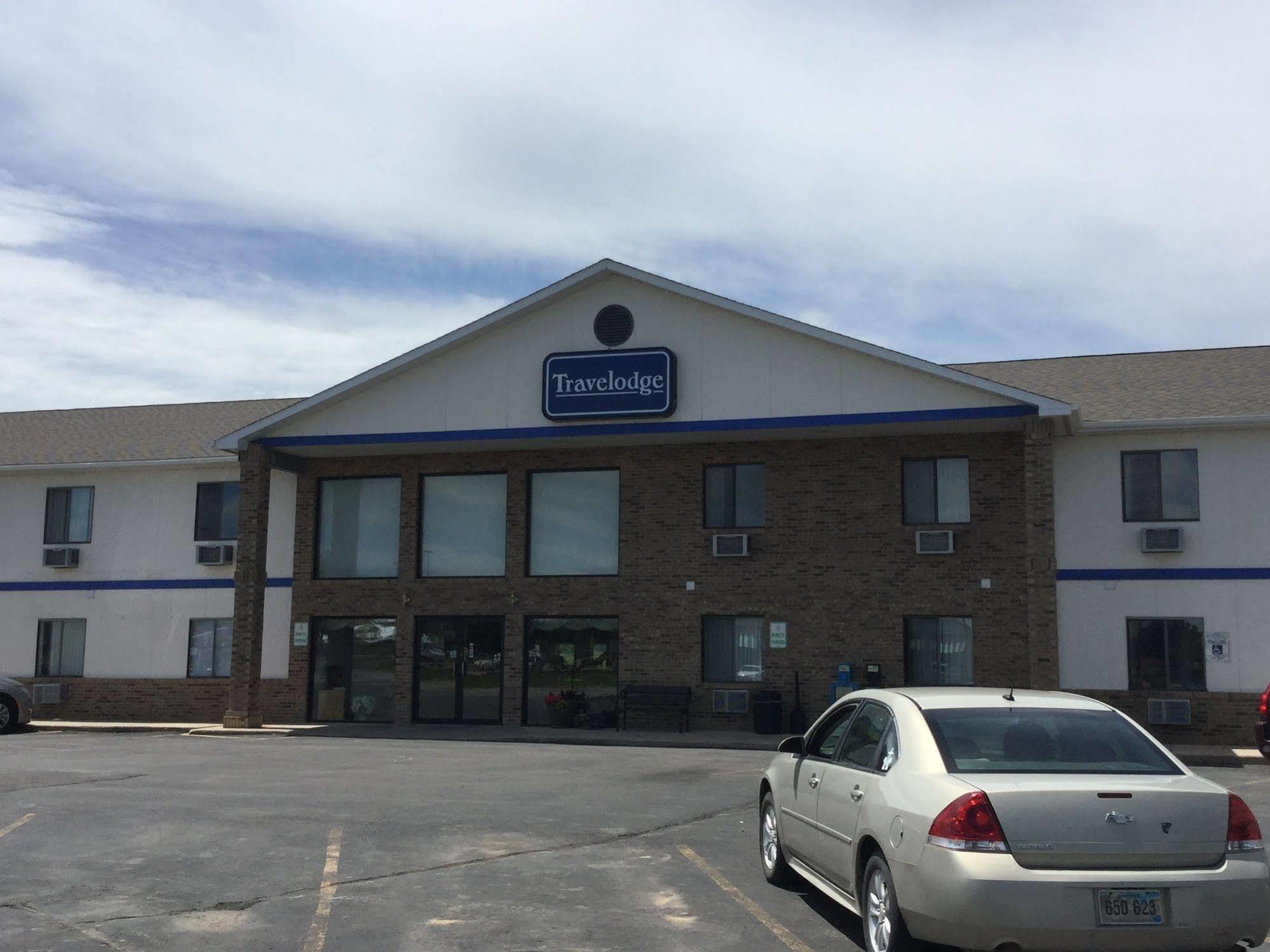 Travelodge By Wyndham Spearfish Extérieur photo